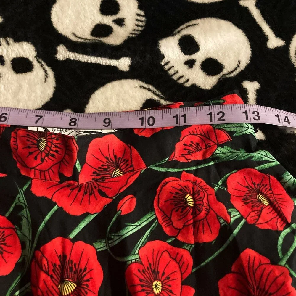HELL BUNNY NWT Red and black floral poppy print circle skirt vintage style SMALL - Picture 8 of 14